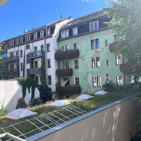 In Dresden-neustadt Lägenhet